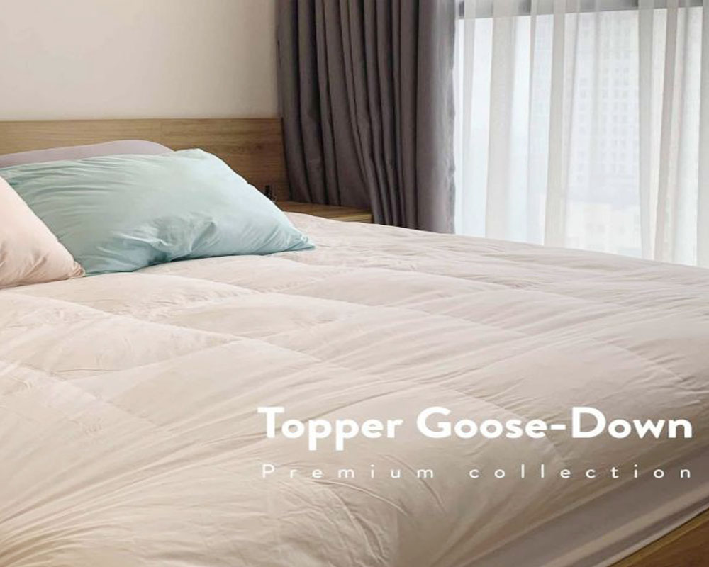 Tấm topper lông vũ Everon